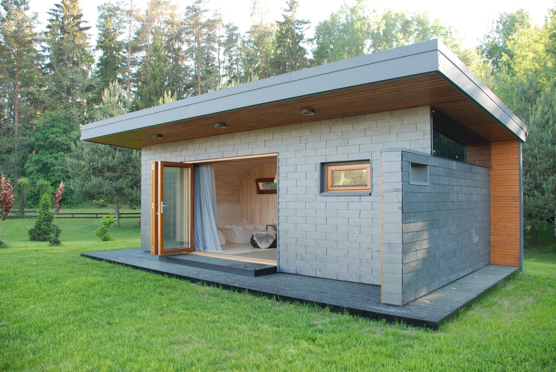 Modular housing exterior facade execution